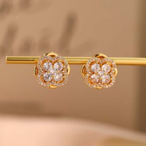 KNER-47 Fashionable rotating four-leaf clover earrings